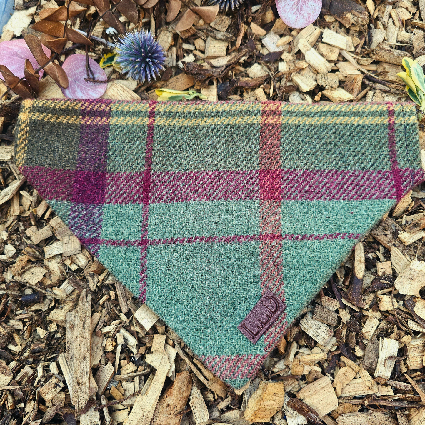 Dog Bandana - Brittany - Wool like, check, plaid, tartan