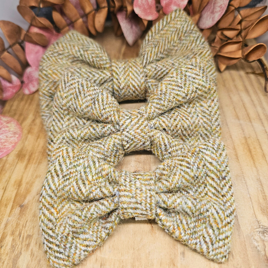 Dog Bow Tie - 'Marvellous Moss'