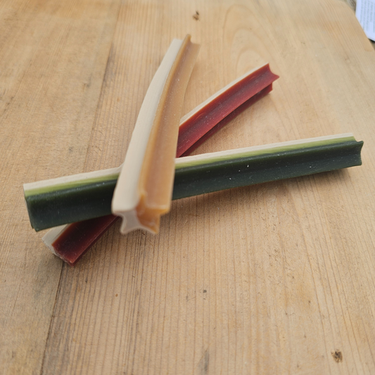 Vegan Dog Treats - Maks'patch Vegetarian Star Sticks