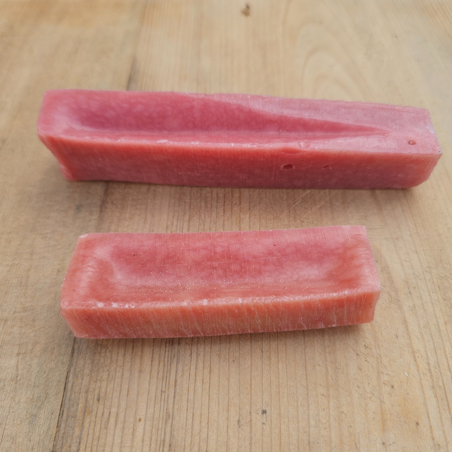Strawberry Yak Chew -Small